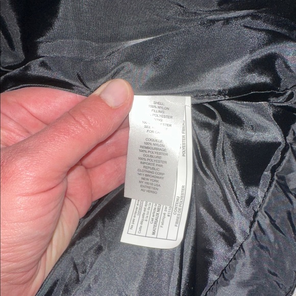 NWT Nordstrom Industry Black Puffer Vest size XS - Picture 6 of 10
